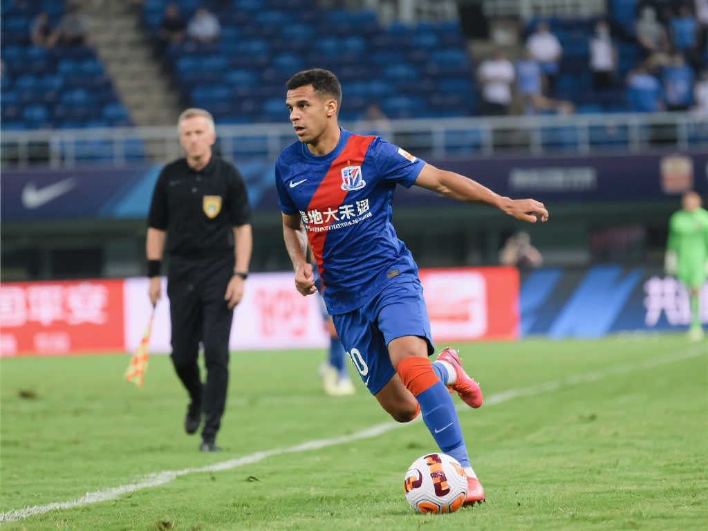 费南多在中 费南多在中